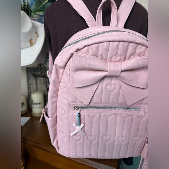 Betsey Johnson Pink Kitsch Large Backpack with Heart Accents Matching Pouch NEW main image 7